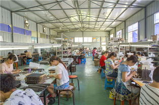 她將老公和工廠帶回家